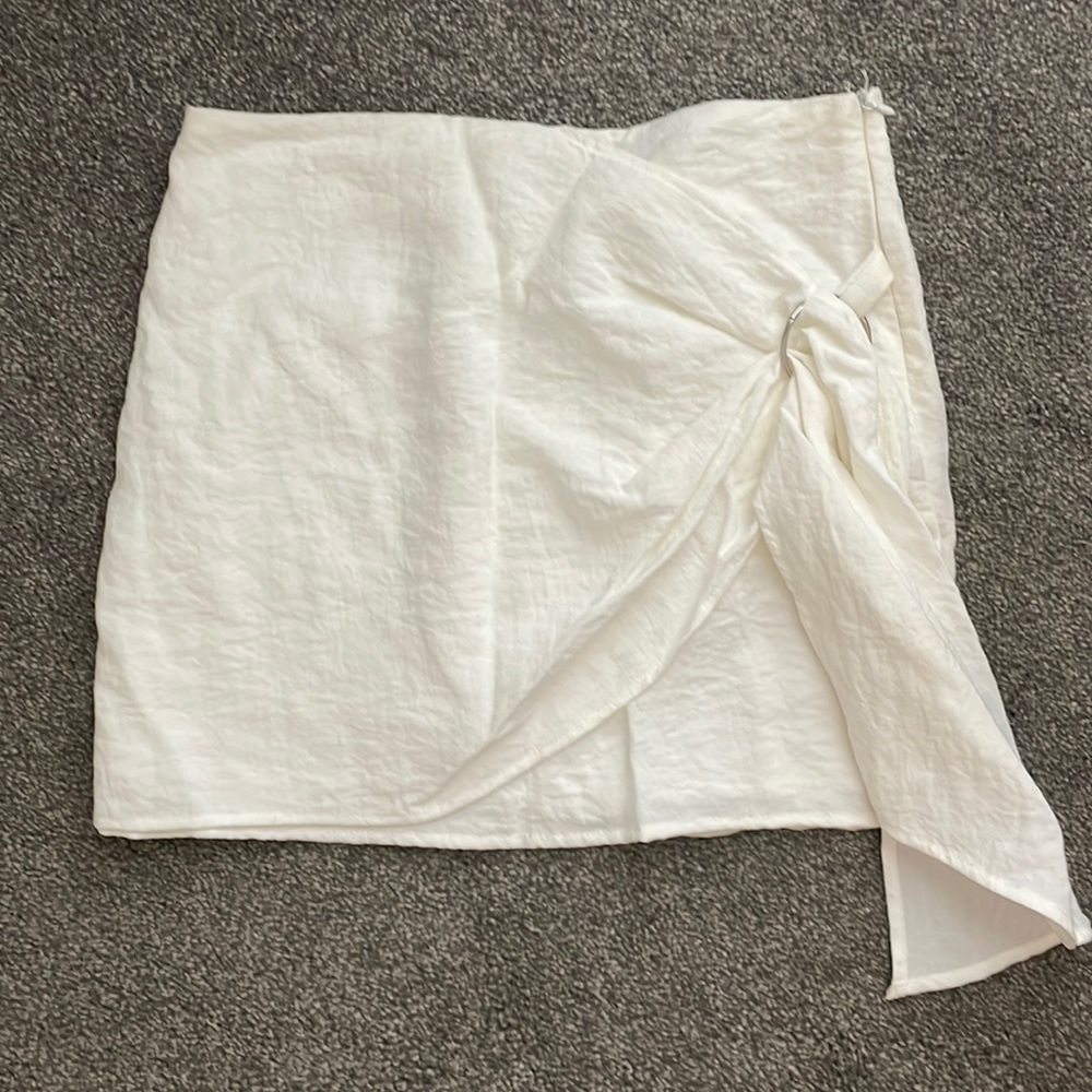 Forever 21 white wrap skirt